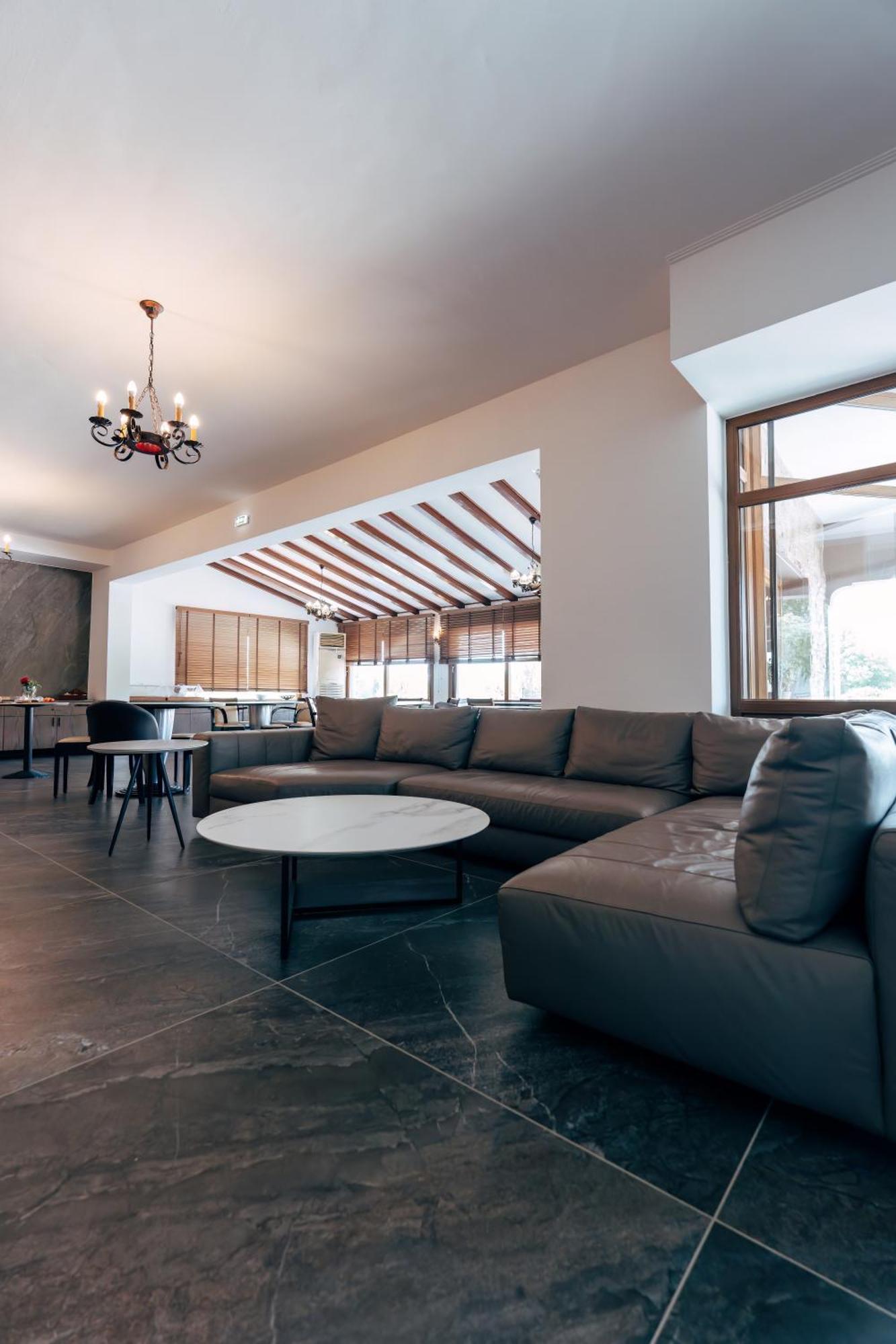 Hotel Agistro Ангистрон Экстерьер фото