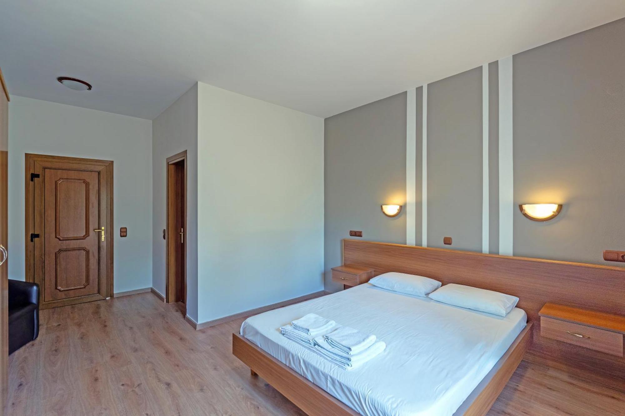 Hotel Agistro Ангистрон Экстерьер фото