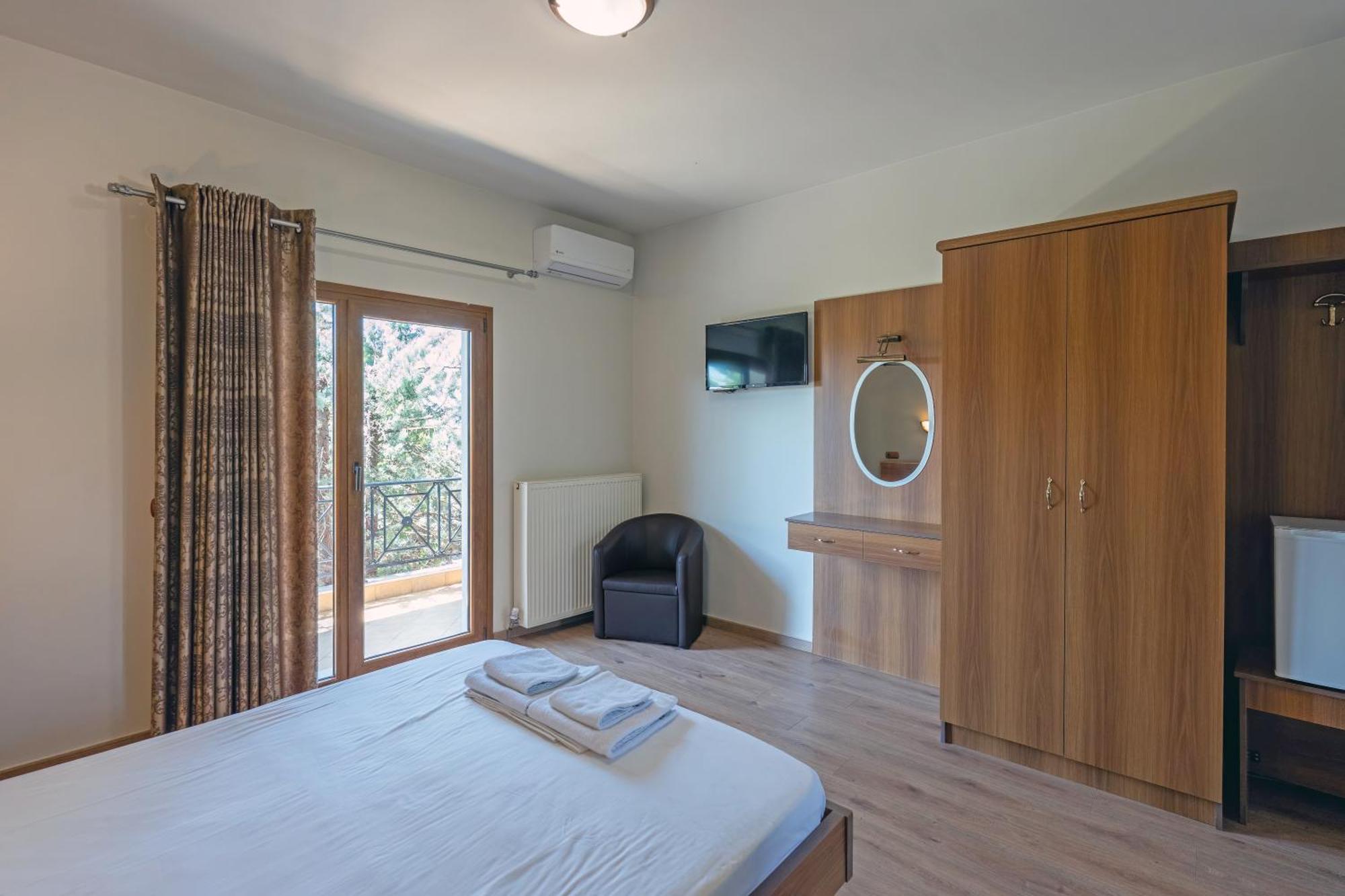 Hotel Agistro Ангистрон Экстерьер фото