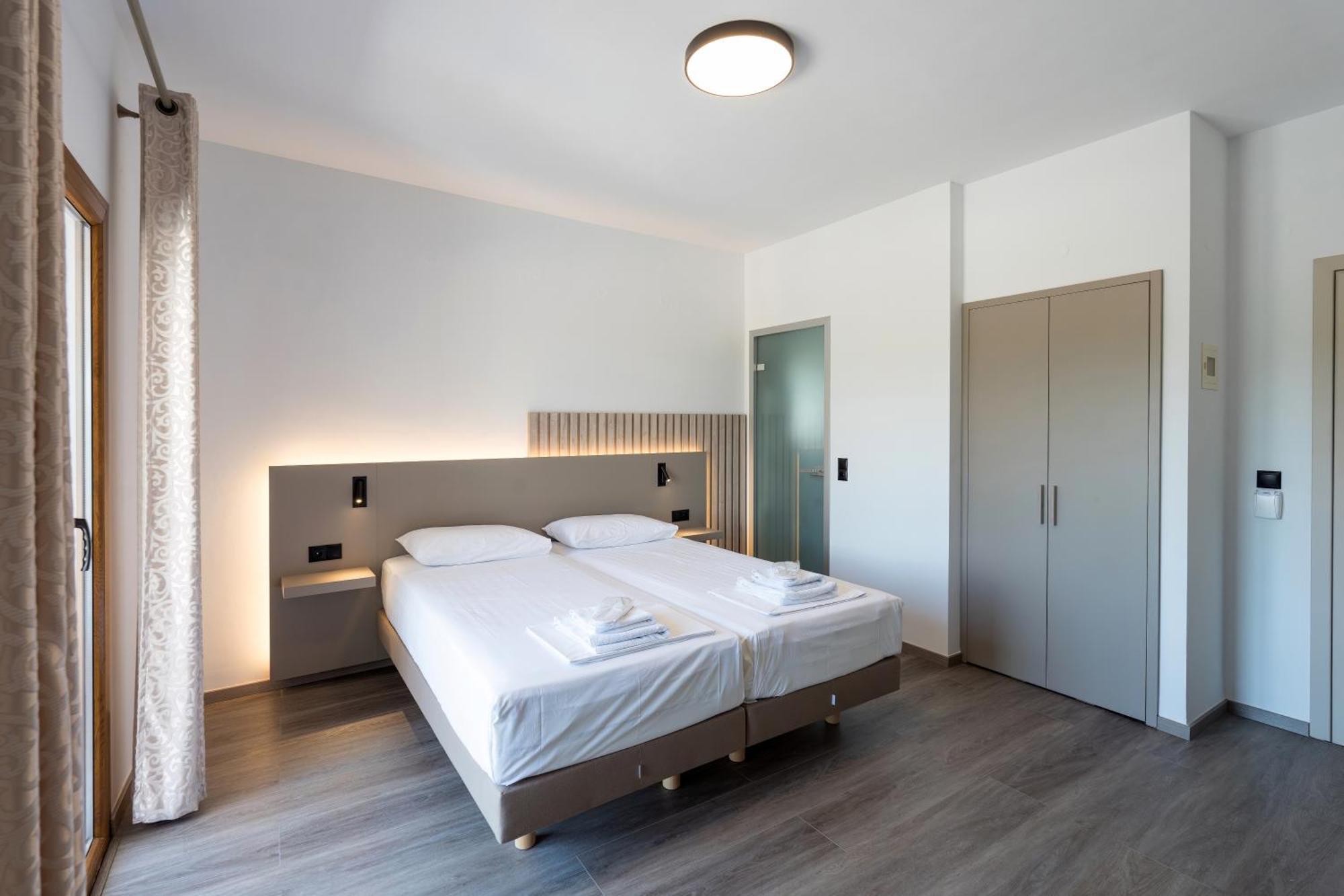 Hotel Agistro Ангистрон Экстерьер фото