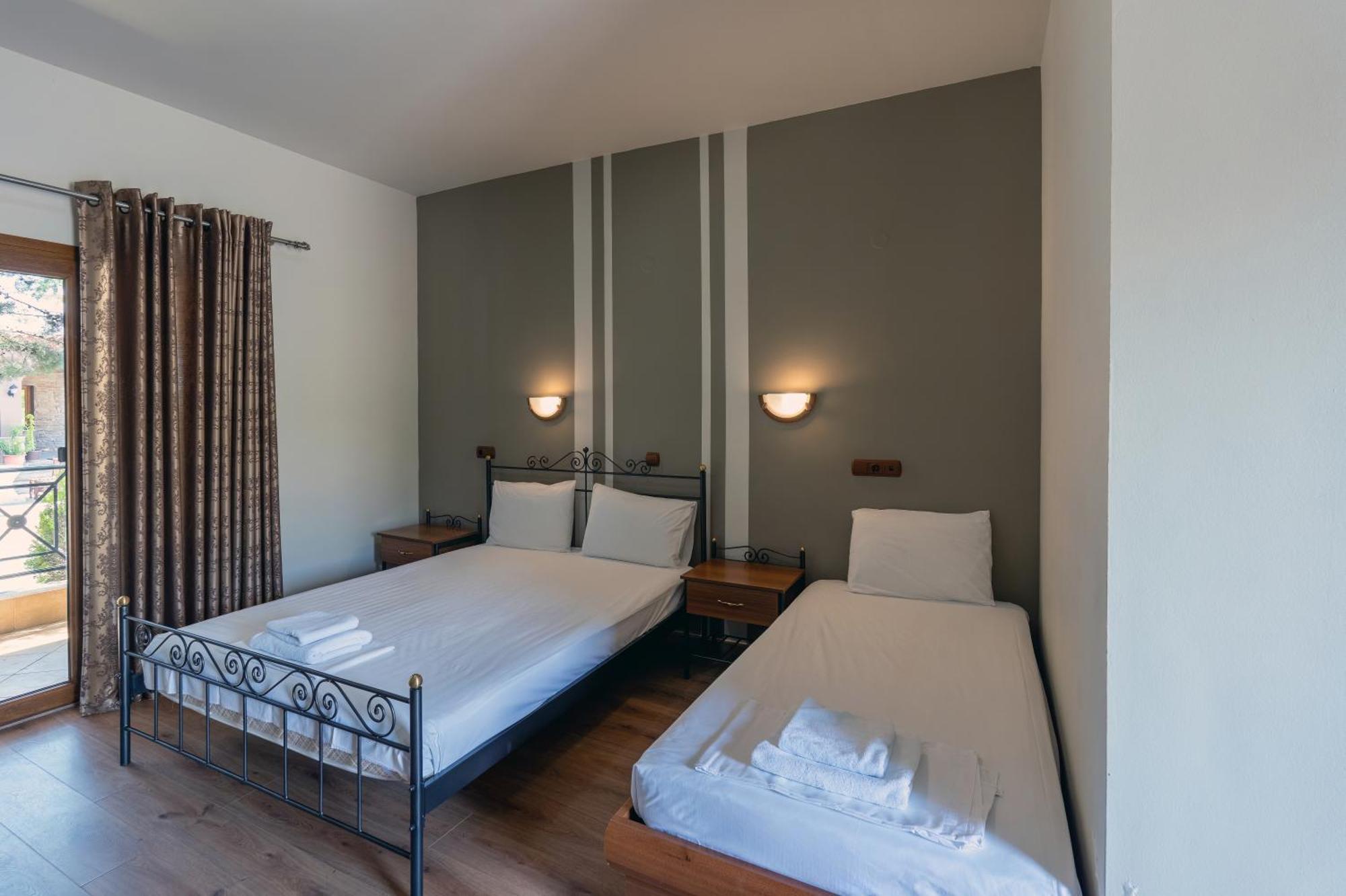 Hotel Agistro Ангистрон Экстерьер фото