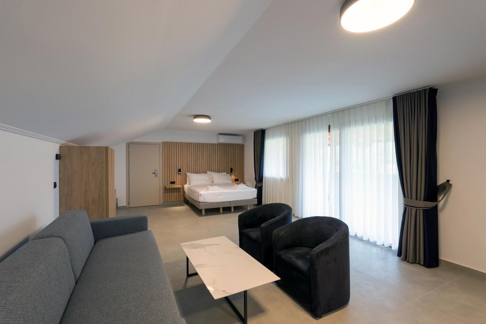 Hotel Agistro Ангистрон Экстерьер фото
