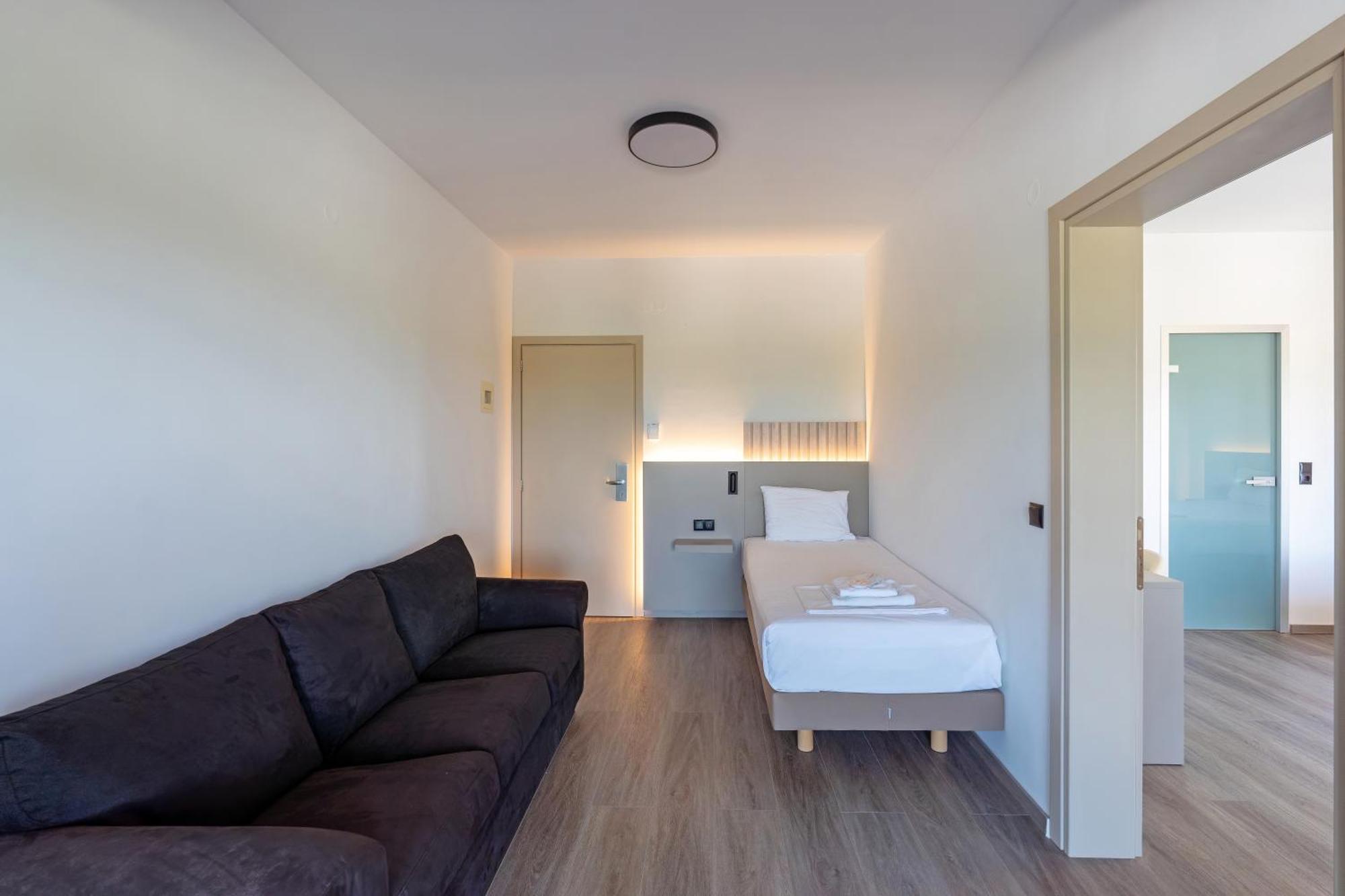 Hotel Agistro Ангистрон Экстерьер фото